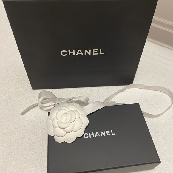 6️⃣5️⃣0️⃣Chanel Beige Caviar Cardholder - Picture 5 of 5